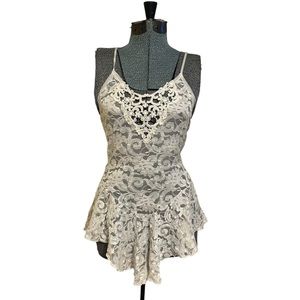 Cinema Exoile Vintage Lace Nightgown